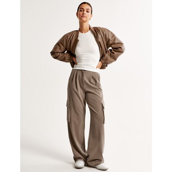 Abercrombie & Fitch Af Sloane Lightweight Tailored Cargo Pant - 30 Brown - Picture 3 of 6